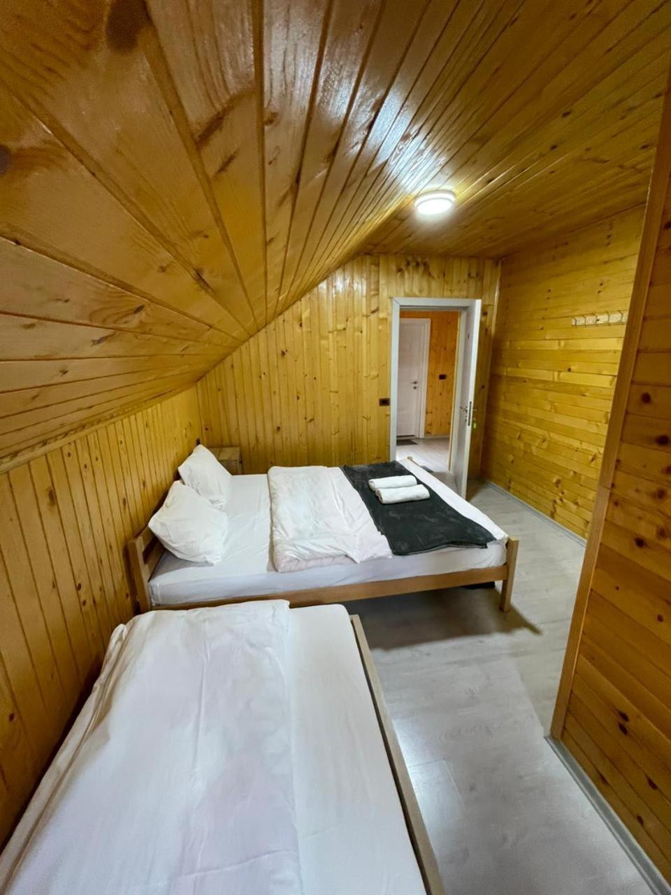 Bujtina Arlindi Bed and Breakfast Valbone Buitenkant foto